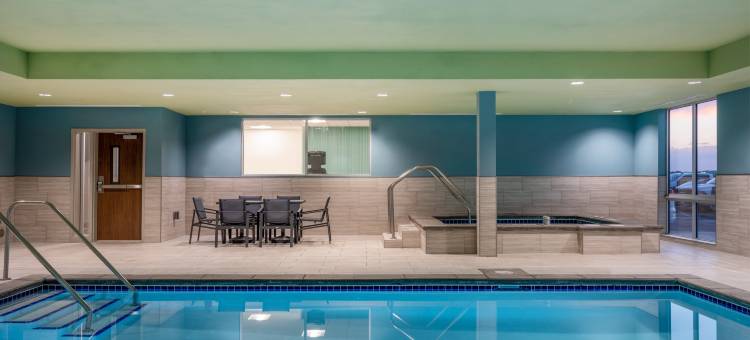 沃特敦智选假日套房酒店(Holiday Inn Express & Suites WATERTOWN by IHG)图片