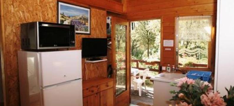 普洛斯度假屋(Gites de Plos Appart Chalet Piscine Spa)图片