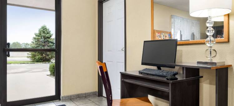 梅斯维尔温德姆速8酒店(Super 8 by Wyndham Maysville KY)图片