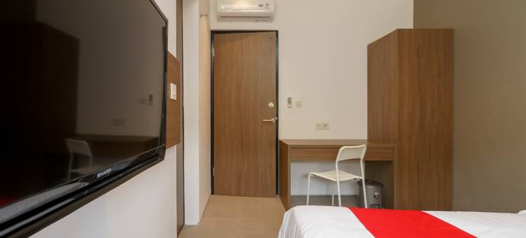 红多兹伊斯兰酒店-近德拉加梅迪卡医院(RedDoorz Syariah Near Rumah Sakit Medika Dramaga)图片