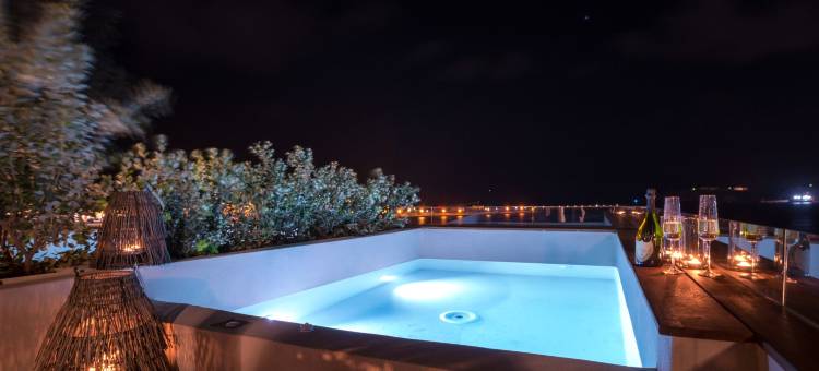 沙佩斯豪华套房酒店(Shapes Luxury Suites)图片