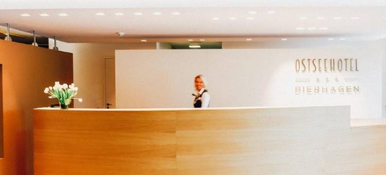 蒂哈根奥斯特酒店(Ostseehotel Dierhagen)图片