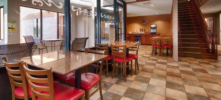 敦刻尔克&弗利多尼亚贝斯特韦斯特优质酒店(Best Western Dunkirk  Fredonia Inn)图片