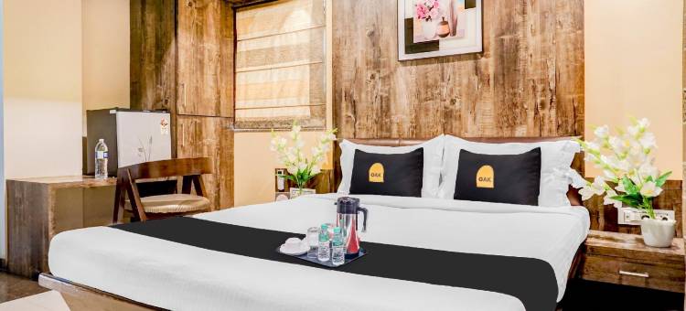 资本O 661富豪酒店(Super Townhouse Oak Regal Inn Near Sant Tukaram Nagar Metro Station)图片