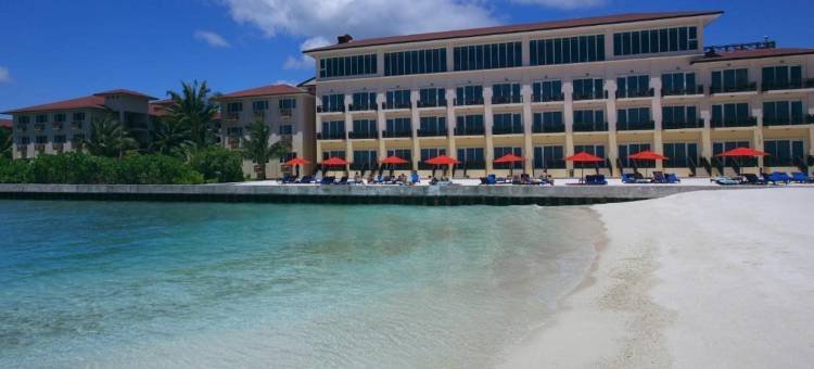瑚湖尔岛酒店(Hulhule Island Hotel)图片