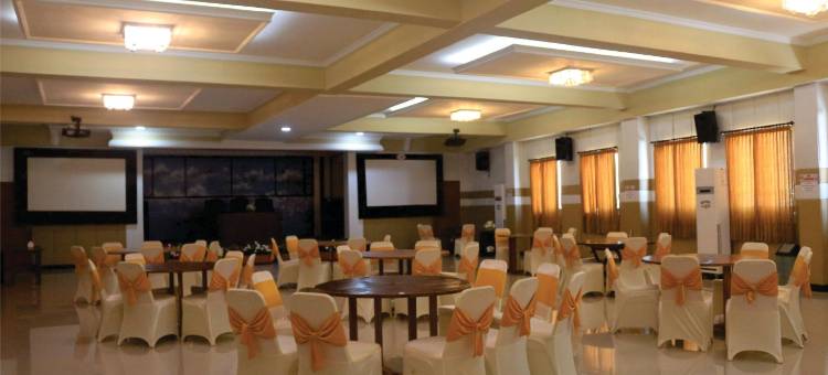 新埠头维萨塔MCM酒店(Mcm Hotel Wisata Bojonegoro)图片