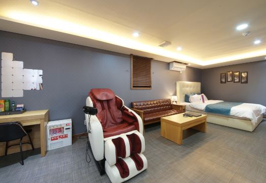 Gimpo Drive-in Hotel LaboumHotel Overview