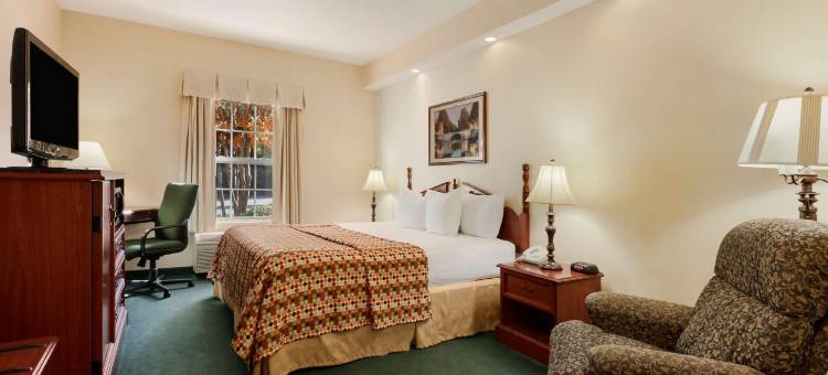 亨德森-牛津呗盟套房酒店(Baymont by Wyndham Henderson Oxford)图片