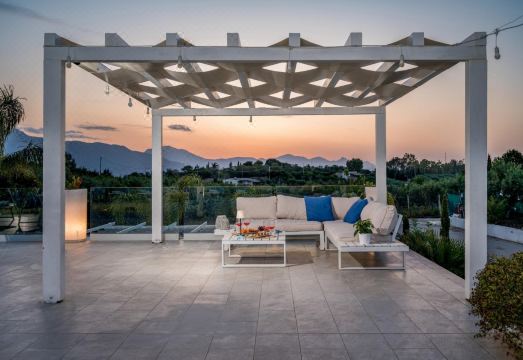 Villa Sikelia Hotel Overview