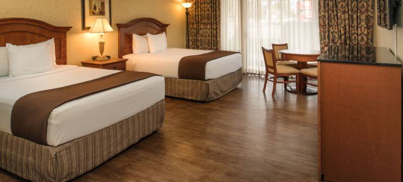 雷丁红狮酒店(Red Lion Hotel Redding)图片