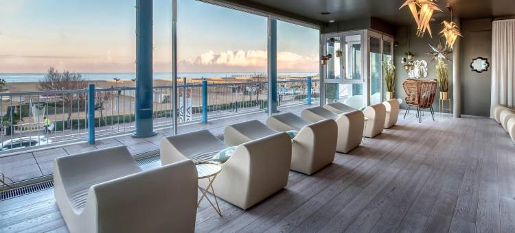 里米尼撒沃伊亚酒店(Savoia Hotel Rimini)图片