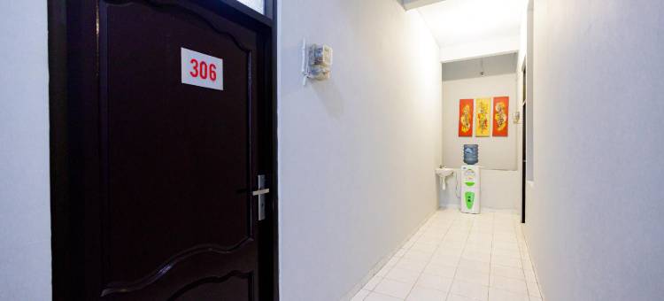 玛切洛公寓-西瓦兰克托-近泗水佩特拉大学-美特拉红门酒店(Marcello Residence Siwalankerto Near Petra University Surabaya Mitra RedDoorz)图片