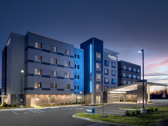 印第安纳波利斯普兰菲尔德 Fairfield Inn & Suites 酒店