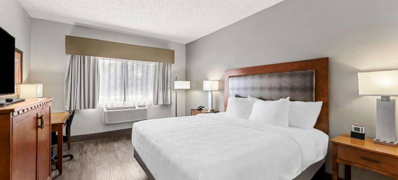 鲍威尔湖贝斯特韦斯特优质酒店(Best Western Plus at Lake Powell)图片