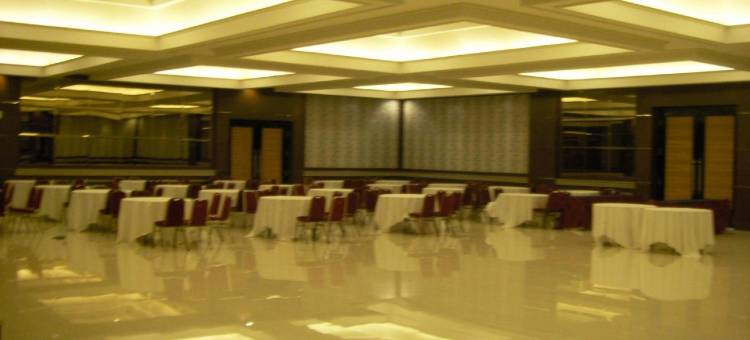 新苏里亚酒店(New Surya Hotel)图片