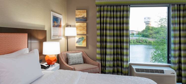 明尼阿波里斯伊甸园谷欢朋酒店(Hampton Inn Eden Prairie Minneapolis)图片