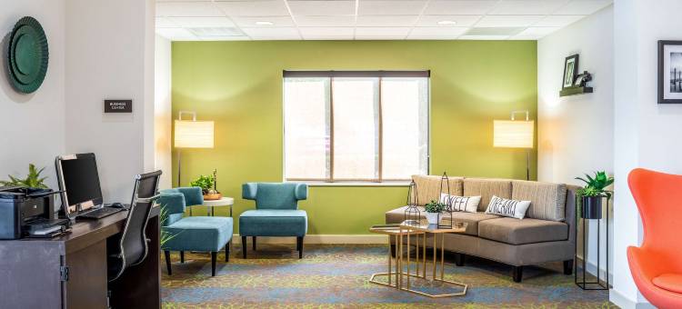 哈利森近大学舒眠套房酒店(Sleep Inn & Suites Harrisonburg Near University)图片