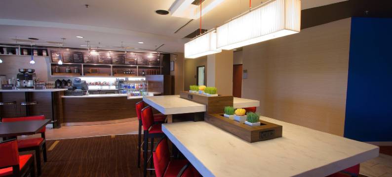 布莱克斯堡万怡酒店(Courtyard Blacksburg)图片