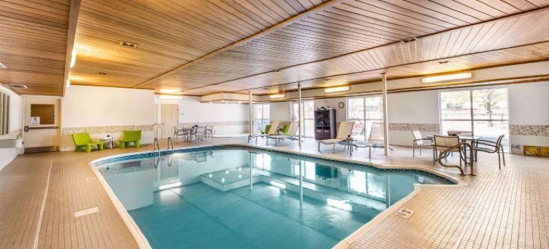 柯林斯堡大学凯艺套房酒店(Quality Inn & Suites University Fort Collins)图片