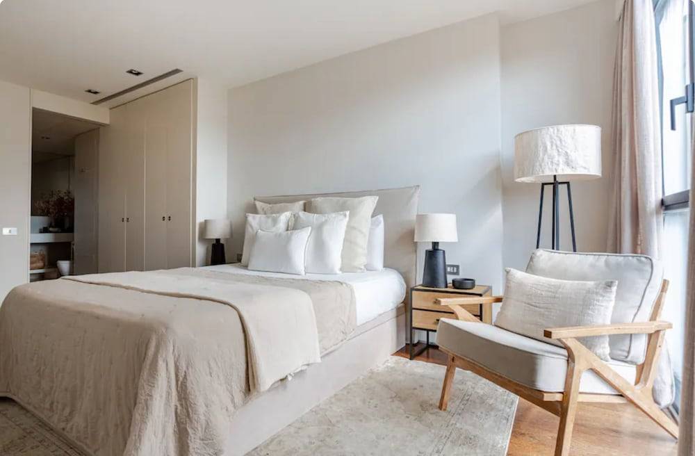 Best Location Apartment, in the Most Luxurious Street in Barcelona