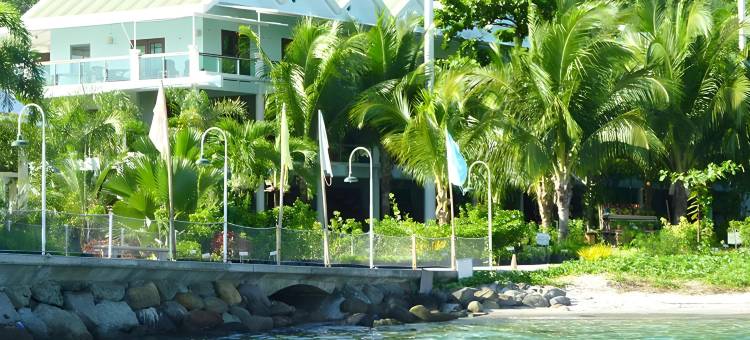 卡玛彦海滩酒店(Camayan Beach Resort)图片