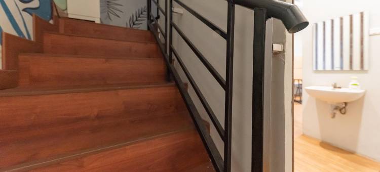 安塔萨里胶囊旅馆(Capsule Inn Antasari Mitra RedDoorz)图片