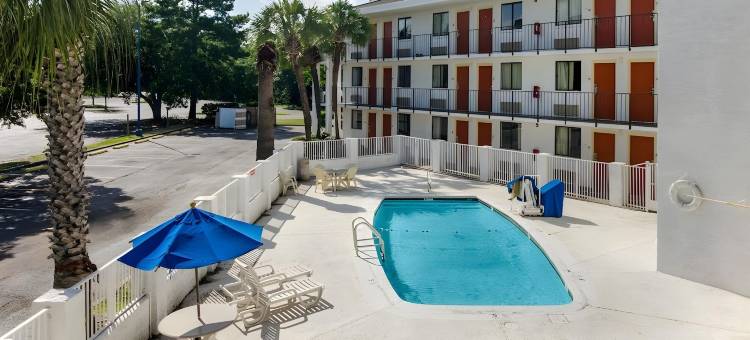 OYO 莫比尔酒店 - 阿拉巴马 I-65 机场大道(OYO Hotel Mobile, Al I-65 at Airport Blvd)图片