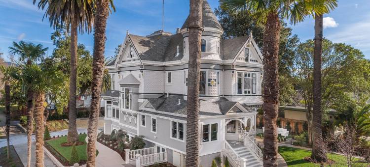 乔治豪华精品客栈(The George - Luxury Boutique Inn)图片