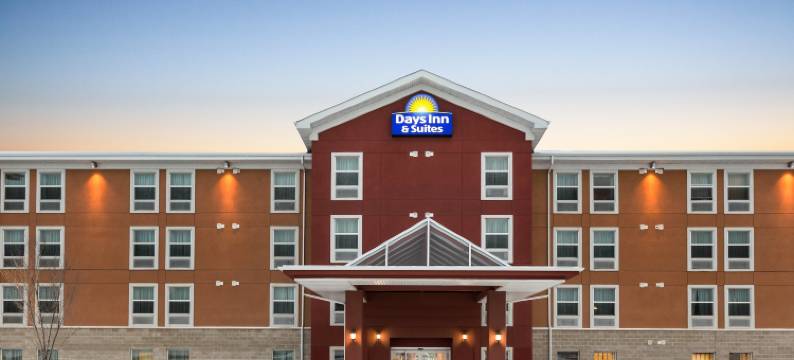 舍伍德帕克埃德蒙顿戴斯套房酒店(Days Inn & Suites by Wyndham Sherwood Park Edmonton)图片