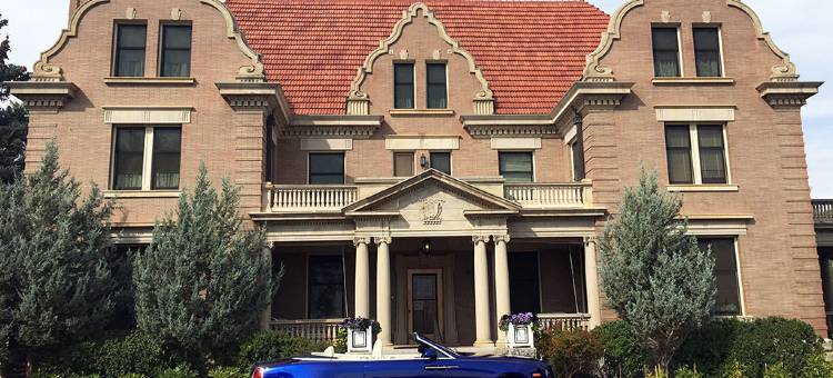 Downtown Oasis with Unique Amenities - Cozy Modern Industrial图片