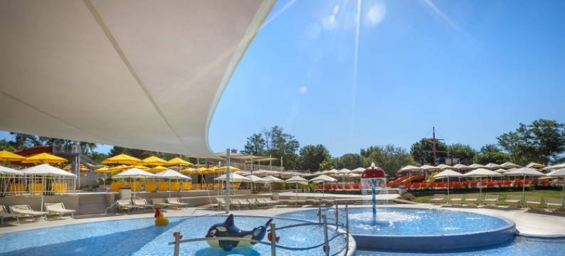 瓦拉玛露营地 兰特拉(Valamar Camping Lanterna)图片