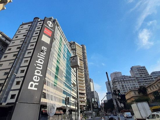 日落17楼城市景观