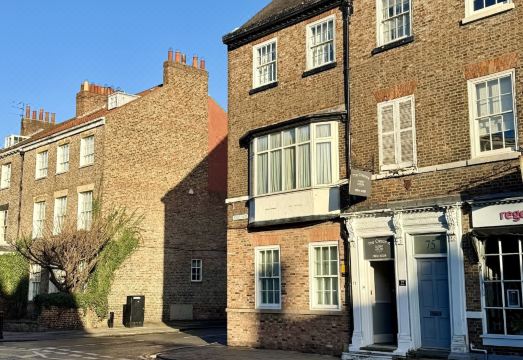 The Crescent Guest House Hotel Overview