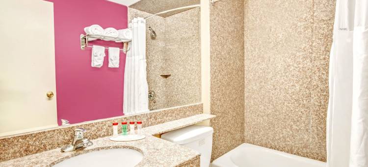 洛克威华美达酒店(Ramada by Wyndham Rockaway)图片