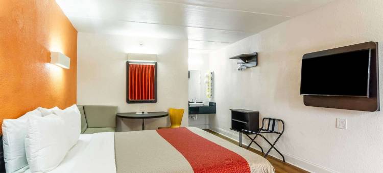 佐治亚布伦瑞克 6 号汽车旅馆(Motel 6 Brunswick, GA)图片