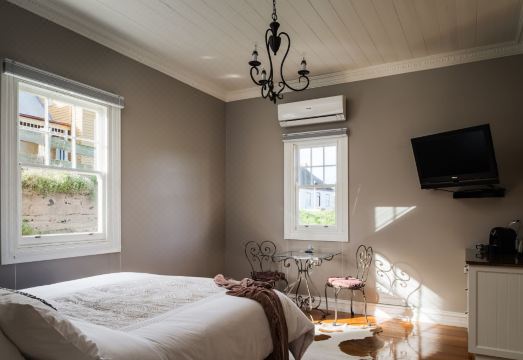 The Ark Stanley Luxury Bed and Breakfast Hotel Overview