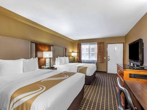 威斯敏斯特海豹滩品质酒店及套房