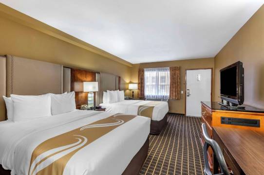 威斯敏斯特海豹滩品质酒店及套房(Quality Inn & Suites Westminster Seal Beach)