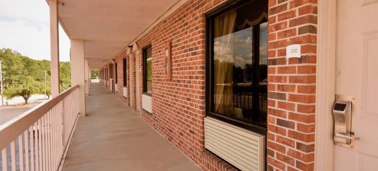 哈比森罗德威酒店(Rodeway Inn Harbison Area)图片