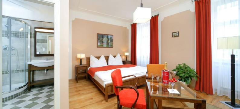 杰沃努酒店(Hygge Hotel U Zvonu)图片