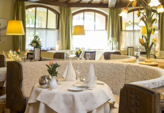 Hotel HubertushofHotel Overview