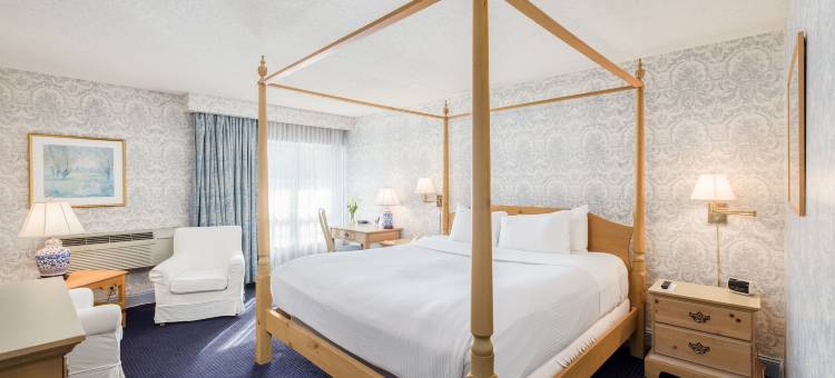 法明顿旅馆(The Farmington Inn and Suites)图片