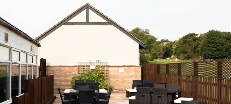 艾斯利普伍尔派克旅馆(The Woolpack Inn Islip)图片