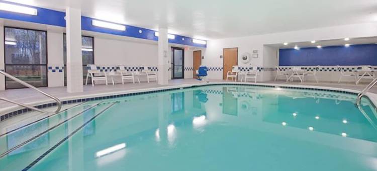 杰克逊欢朋酒店(Countryside Inn Jackson)图片