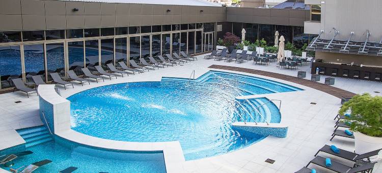 温德姆华美达布加勒斯特公园酒店(Ramada by Wyndham Bucharest Parc)图片