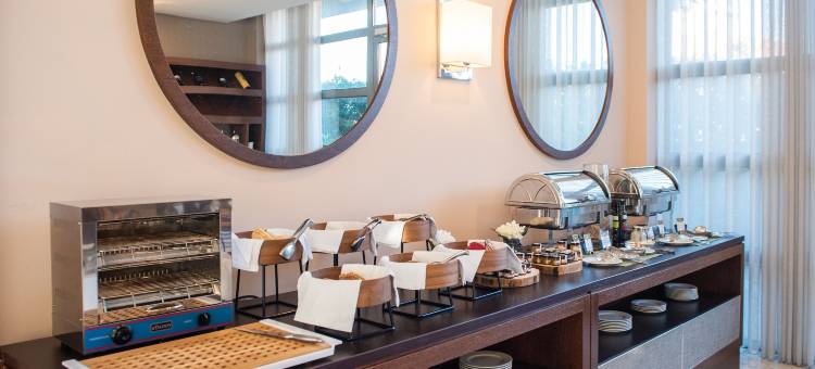 波尔图欧洲之星酒店(Eurostars Oporto)图片