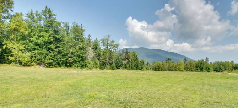 山景缅因小屋：滑雪、徒步和骑行！(Mountain-view Maine Cabin: Ski, Hike & Bike!)图片