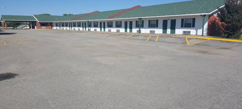 爱法拉湖旅馆(Lake Eufaula Inn)图片