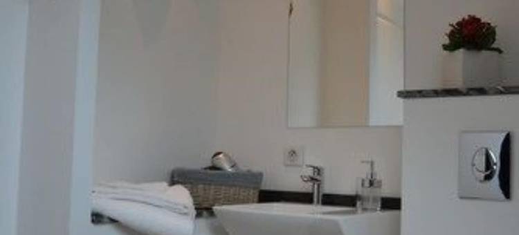 波依斯巴黎费尔梅酒店(La Ferme du Bois Paris)图片