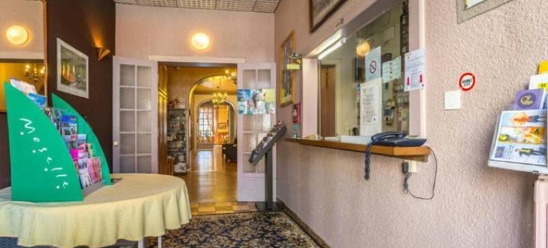 雷蒙特酒店(Logis Hotel Restaurant Remotel)图片